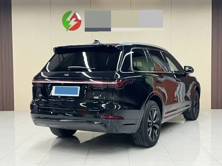 2020 Li ONE Range Extended 131HP REEV 40.5KWH,autocango,china used car exporter,china ev exporter,chinese used car exporter,chinese used ev exporter