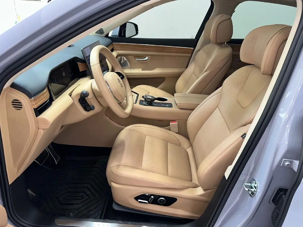 2024 HIMA AITO M5 1.5T 152HP L4 REEV 42KWH,autocango,china used car exporter,china ev exporter,chinese used car exporter,chinese used ev exporter