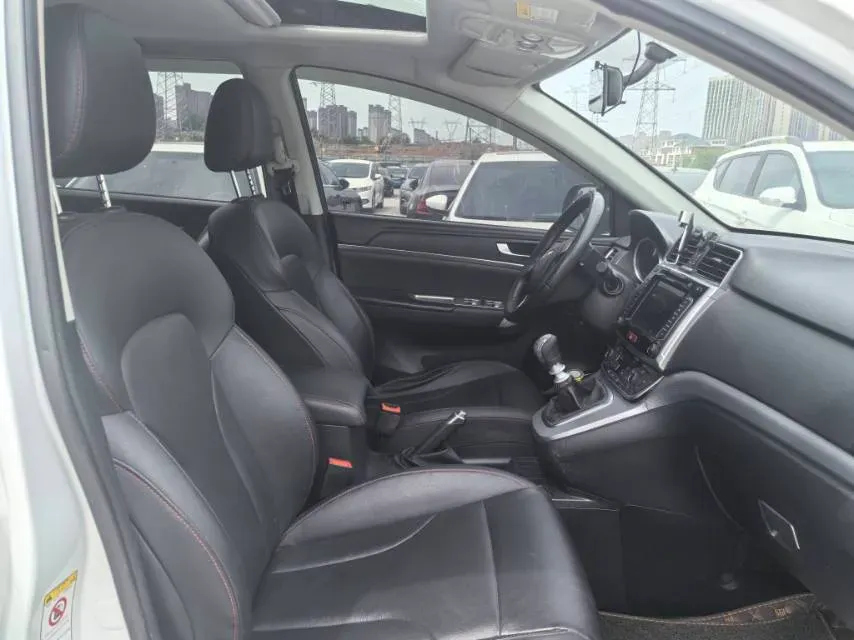 2019 Haval M6 1.5T 150HP L4 6MT,autocango,china used car exporter,china ev exporter,chinese used car exporter,chinese used ev exporter