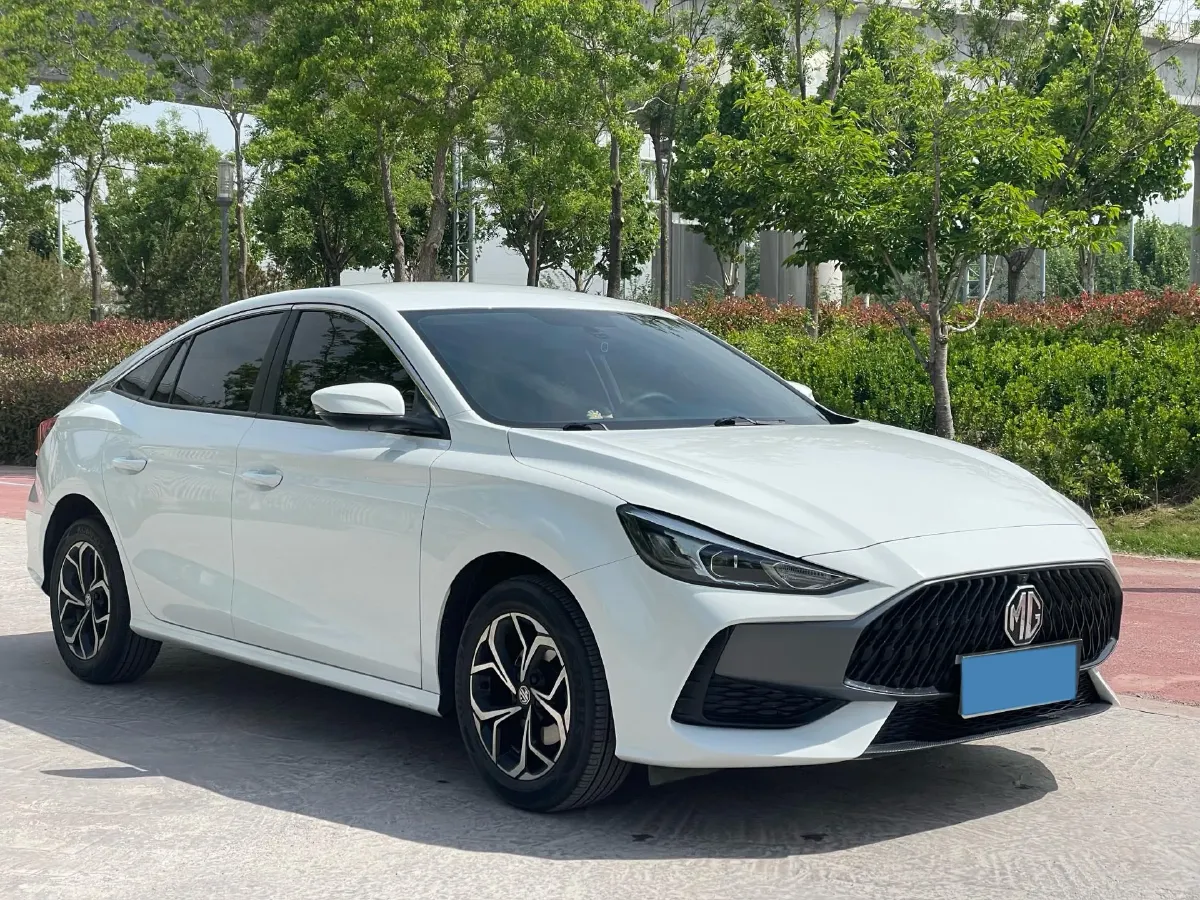 2023 MG 5 1.5L 129HP L4 5MT,autocango,china used car exporter,china ev exporter,chinese used car exporter,chinese used ev exporter