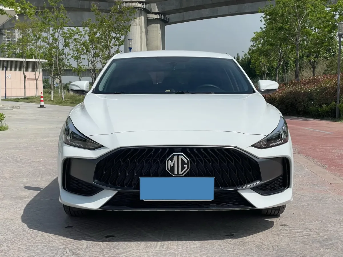 2023 MG 5 1.5L 129HP L4 5MT,autocango,china used car exporter,china ev exporter,chinese used car exporter,chinese used ev exporter