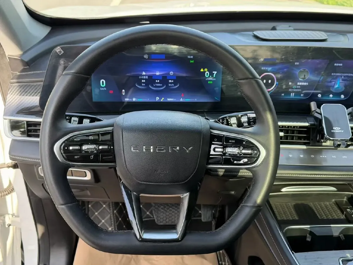 2023 Chery Tiggo 7 Plus 1.6T 197HP L4 7DCT,autocango,china used car exporter,china ev exporter,chinese used car exporter,chinese used ev exporter