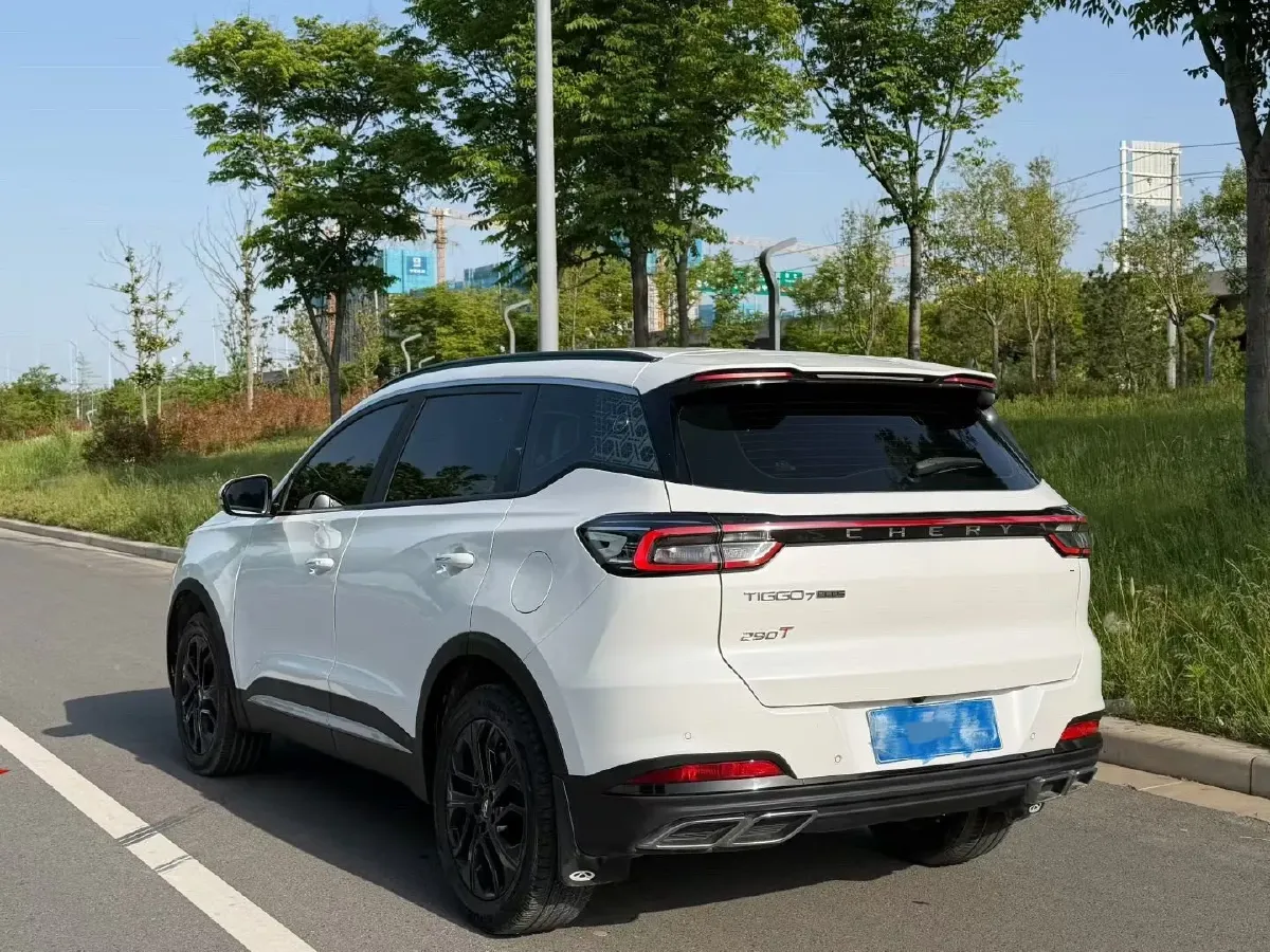2023 Chery Tiggo 7 Plus 1.6T 197HP L4 7DCT,autocango,china used car exporter,china ev exporter,chinese used car exporter,chinese used ev exporter