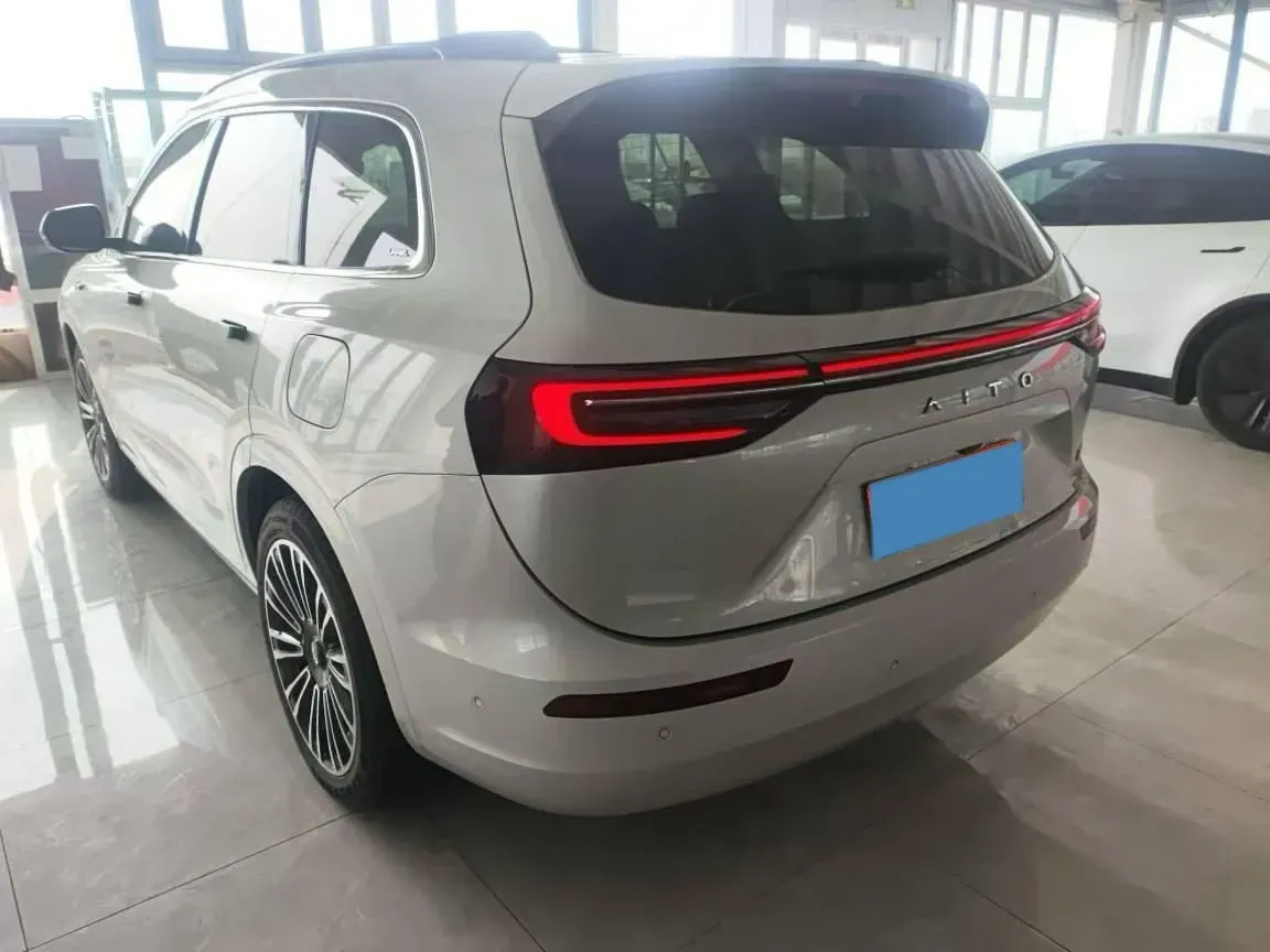 2024 AITO AITO M7 1.5T 152HP L4 REEV 42KWH,autocango,china used car exporter,china ev exporter,chinese used car exporter,chinese used ev exporter