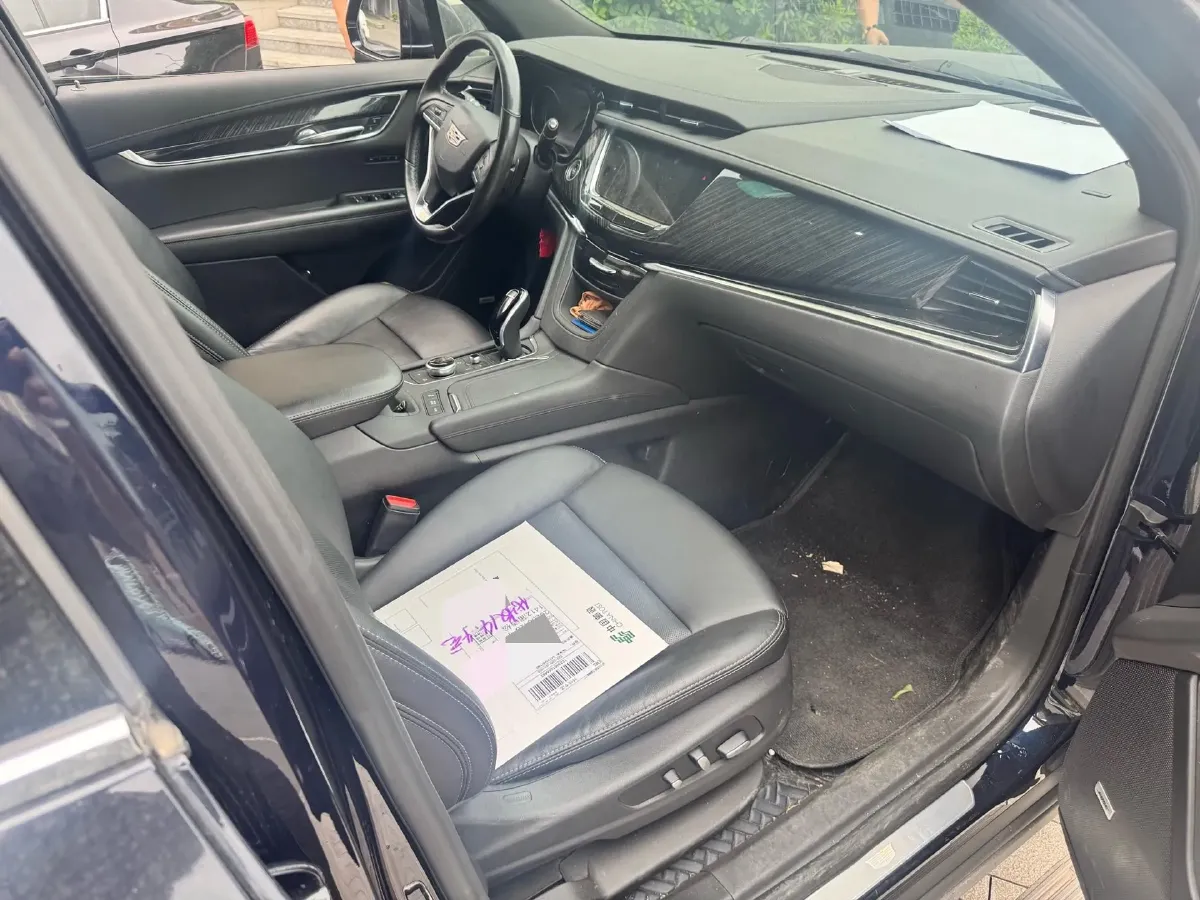 2022 Cadillac XT6 2.0T 237HP L4 9AT,autocango,china used car exporter,china ev exporter,chinese used car exporter,chinese used ev exporter