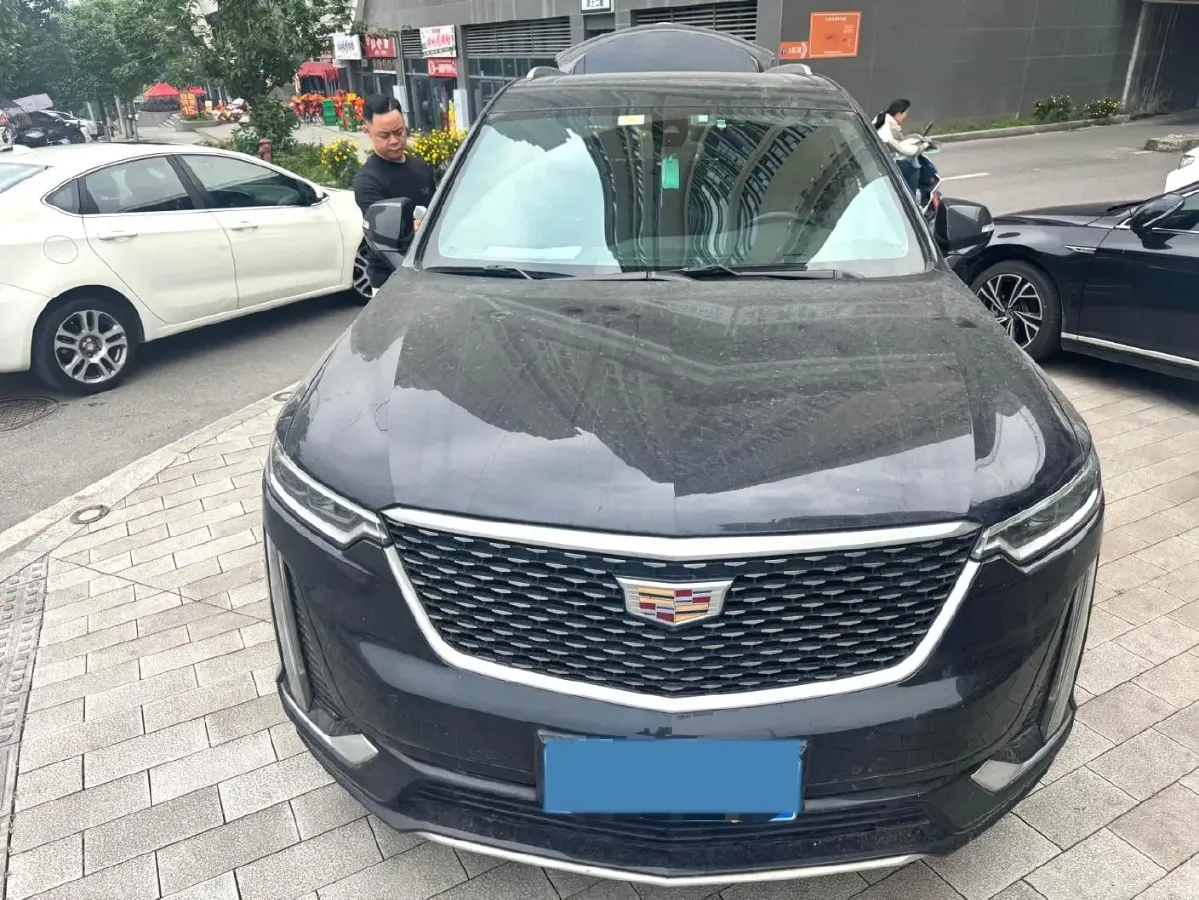2022 Cadillac XT6 2.0T 237HP L4 9AT,autocango,china used car exporter,china ev exporter,chinese used car exporter,chinese used ev exporter