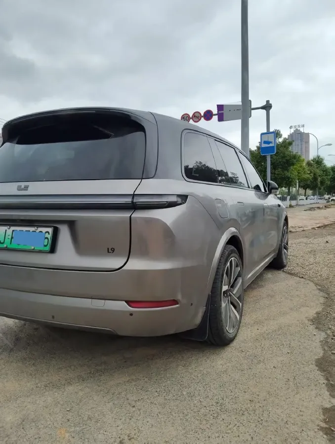 2022 Li L9 Range Extended 154HP REEV 42.6KWH,autocango,china used car exporter,china ev exporter,chinese used car exporter,chinese used ev exporter