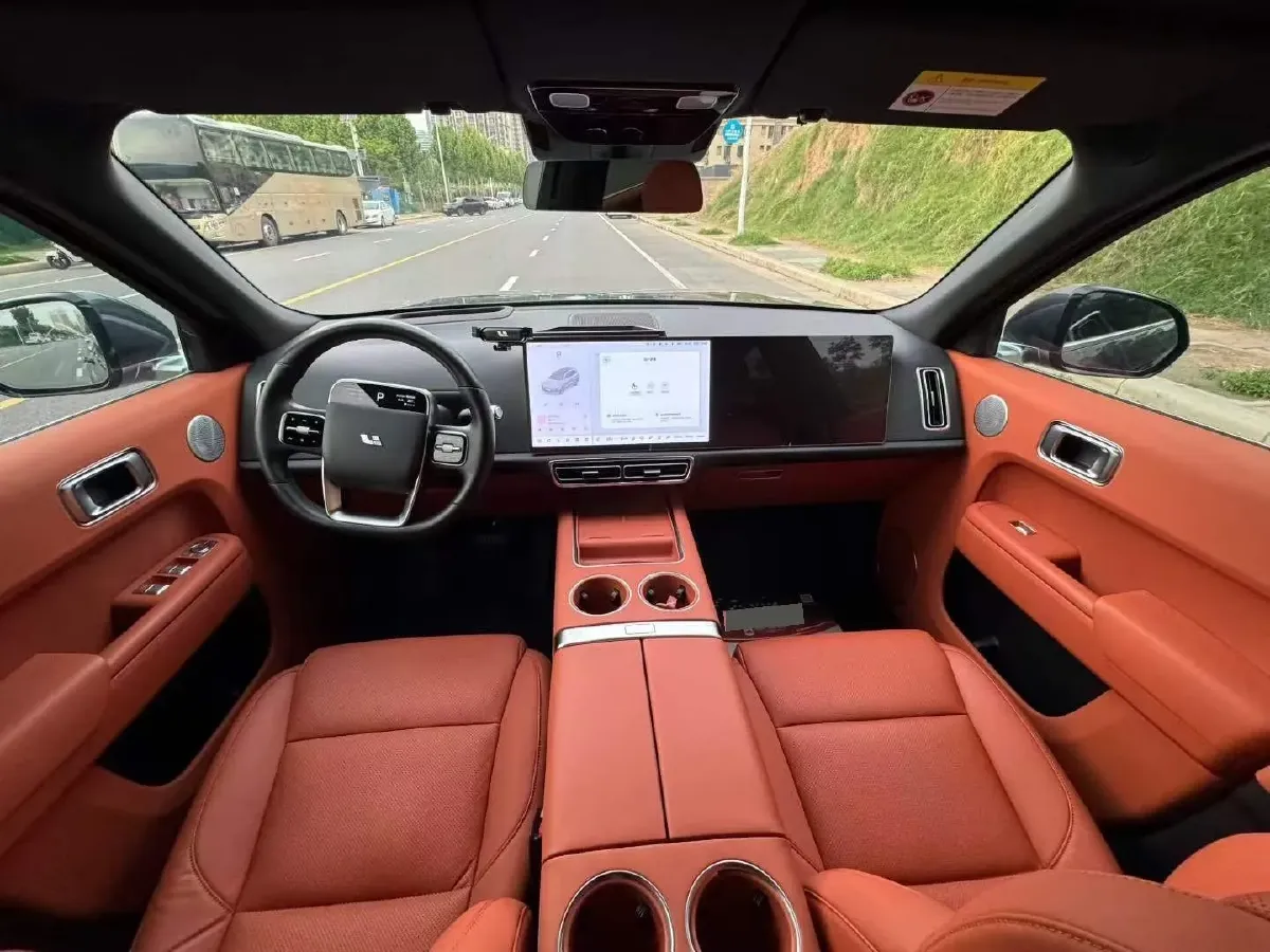 2022 Li L9 Range Extended 154HP REEV 42.6KWH,autocango,china used car exporter,china ev exporter,chinese used car exporter,chinese used ev exporter