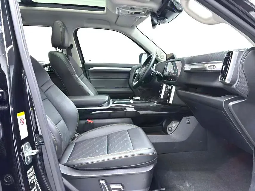 2022 Haval Dargo 1.5T 184HP L4 7DCT,autocango,china used car exporter,china ev exporter,chinese used car exporter,chinese used ev exporter