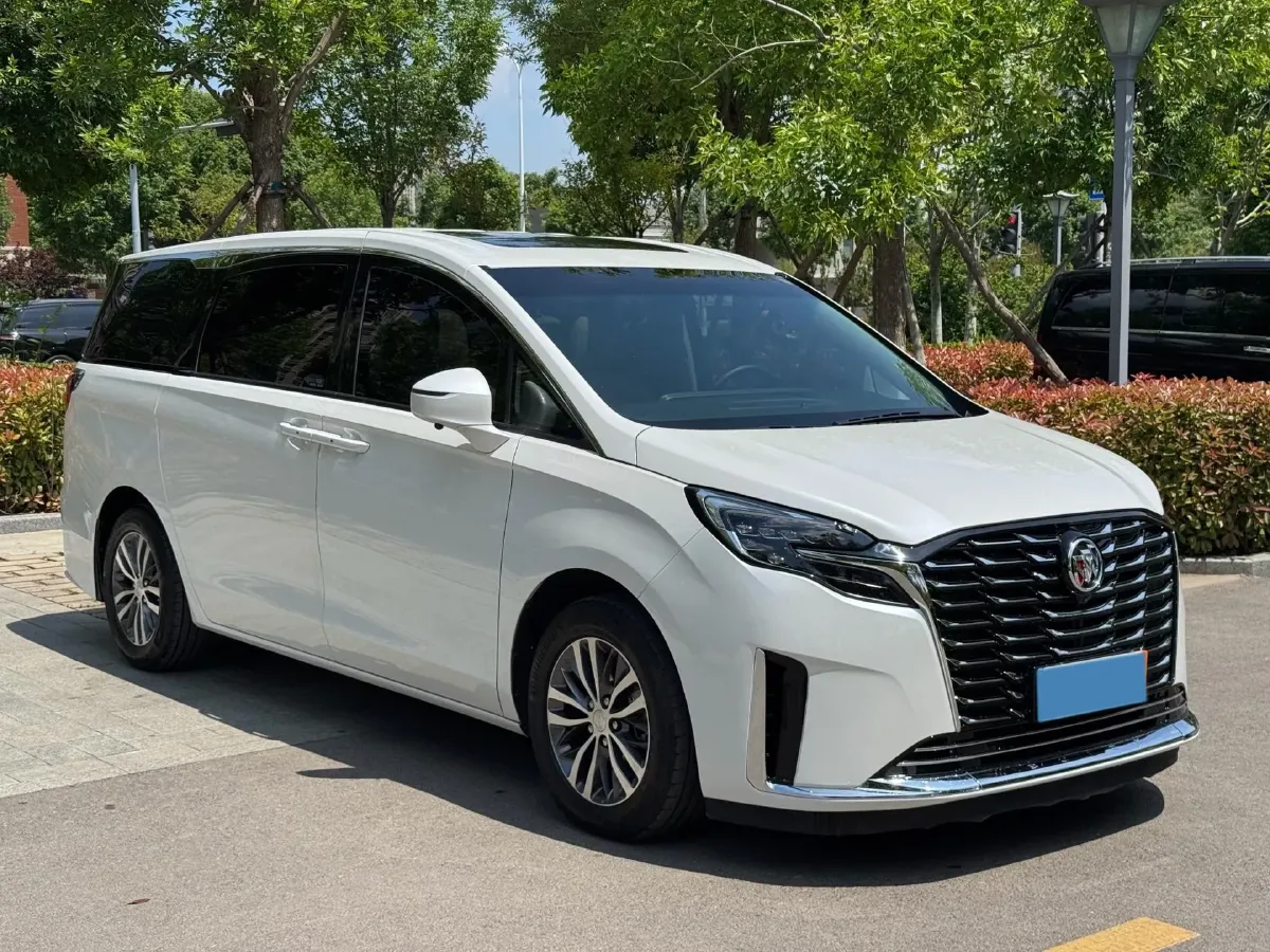 2022 Buick GL8 2.0T 237HP L4 9AT,autocango,china used car exporter,china ev exporter,chinese used car exporter,chinese used ev exporter