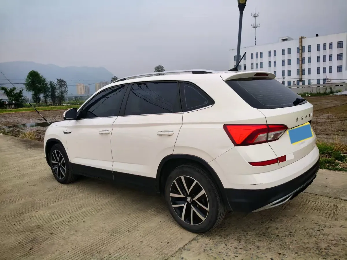 2020 Skoda Kamiq 1.5L 112HP L4 6AT,autocango,china used car exporter,china ev exporter,chinese used car exporter,chinese used ev exporter