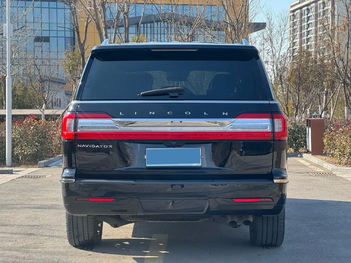 2019 Lincoln Navigator 3.5T 388HP V6 10AT,autocango,china used car exporter,china ev exporter,chinese used car exporter,chinese used ev exporter