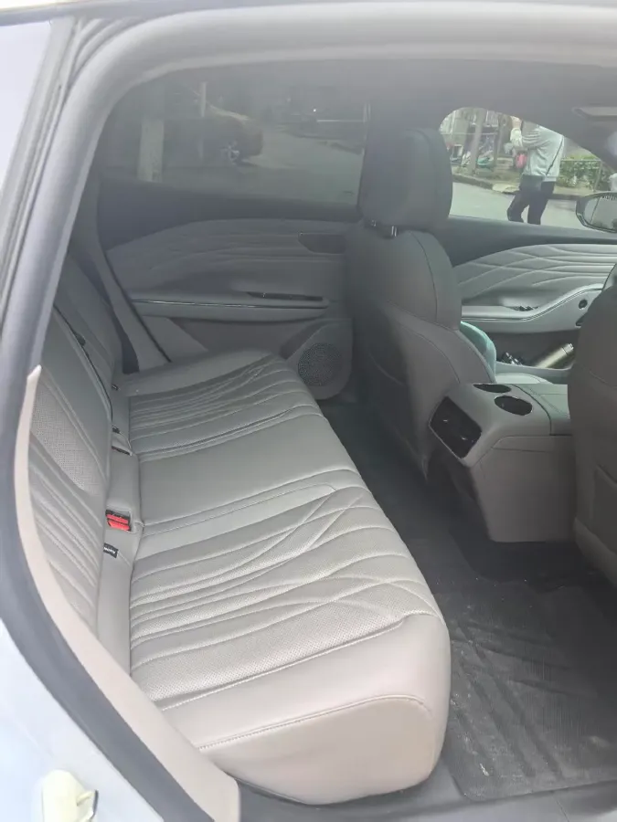 2025 Geely Galaxy Starshine 8 1.5L 112HP L4 1DHT PHEV,autocango,china used car exporter,china ev exporter,chinese used car exporter,chinese used ev exporter