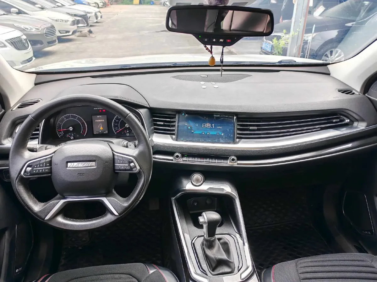 2017 Haval H6 1.5T 169HP L4 7DCT,autocango,china used car exporter,china ev exporter,chinese used car exporter,chinese used ev exporter