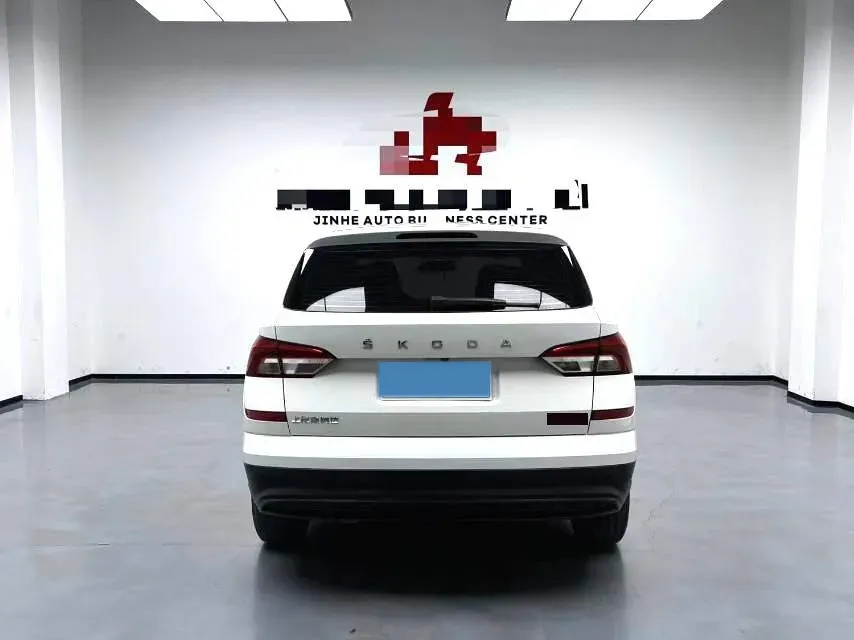 2020 Skoda Kamiq 1.5L 112HP L4 6AT,autocango,china used car exporter,china ev exporter,chinese used car exporter,chinese used ev exporter