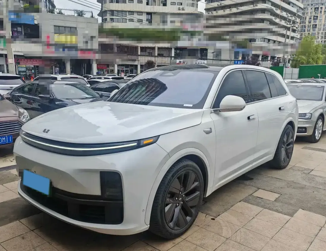 2023 Li L7 Range Extended 154HP REEV 40.9KWH,autocango,china used car exporter,china ev exporter,chinese used car exporter,chinese used ev exporter