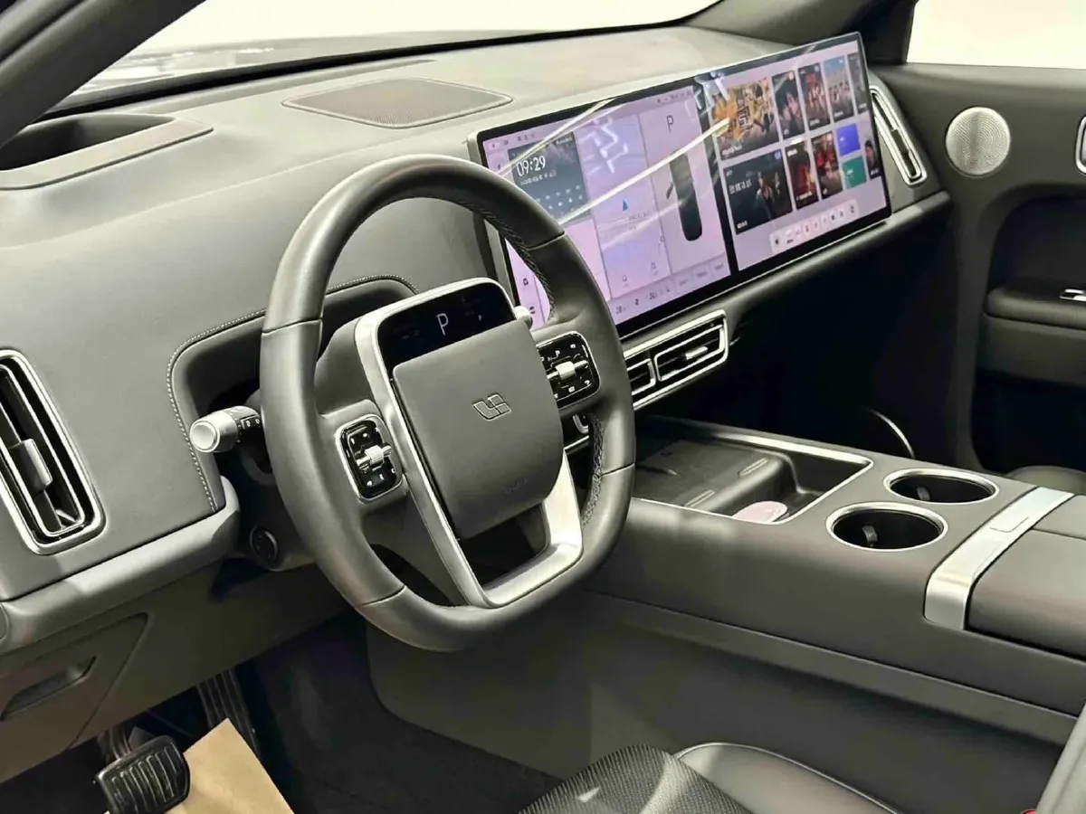 2023 Li L7 Range Extended 154HP REEV 40.9KWH,autocango,china used car exporter,china ev exporter,chinese used car exporter,chinese used ev exporter