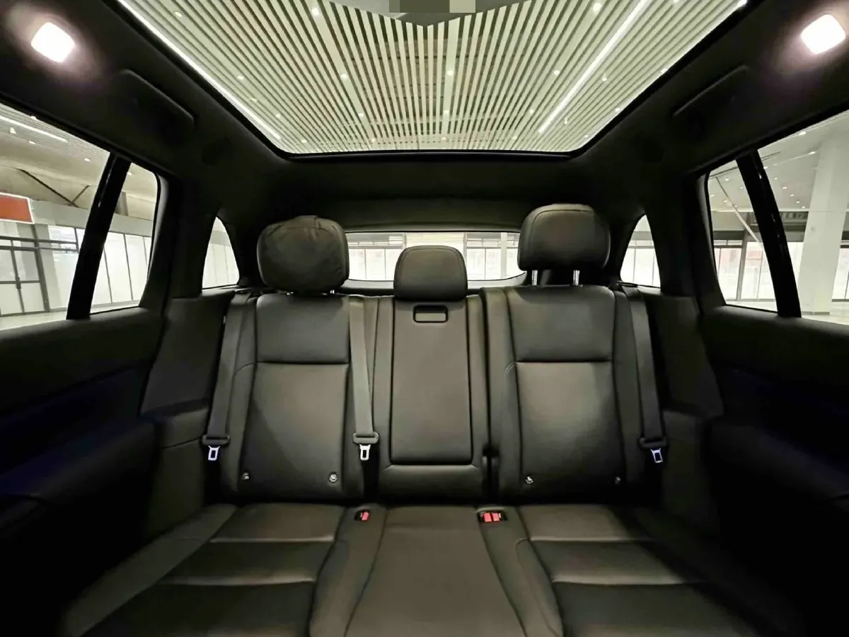 2023 Li L7 Range Extended 154HP REEV 40.9KWH,autocango,china used car exporter,china ev exporter,chinese used car exporter,chinese used ev exporter