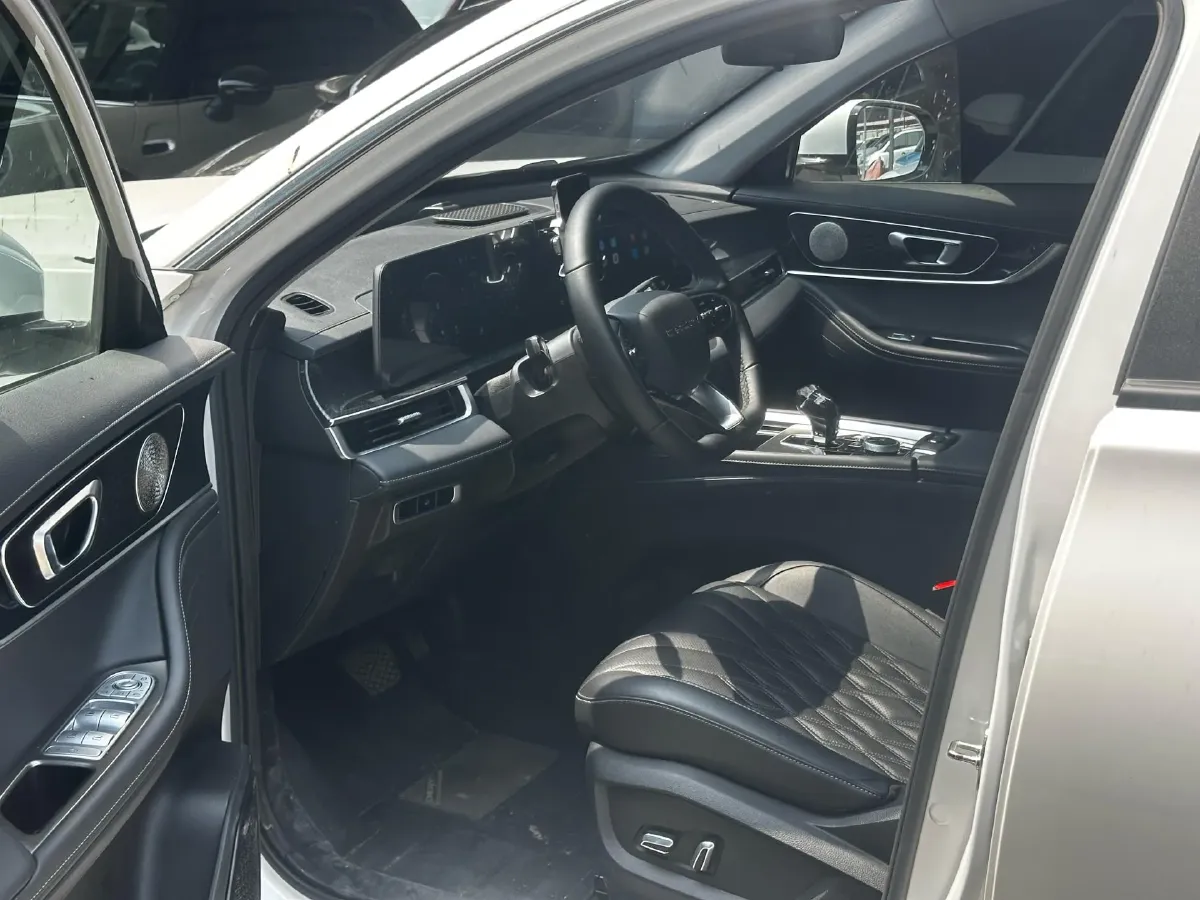 2023 Chery Tiggo 7 Plus 1.5T 156HP L4 CVT,autocango,china used car exporter,china ev exporter,chinese used car exporter,chinese used ev exporter
