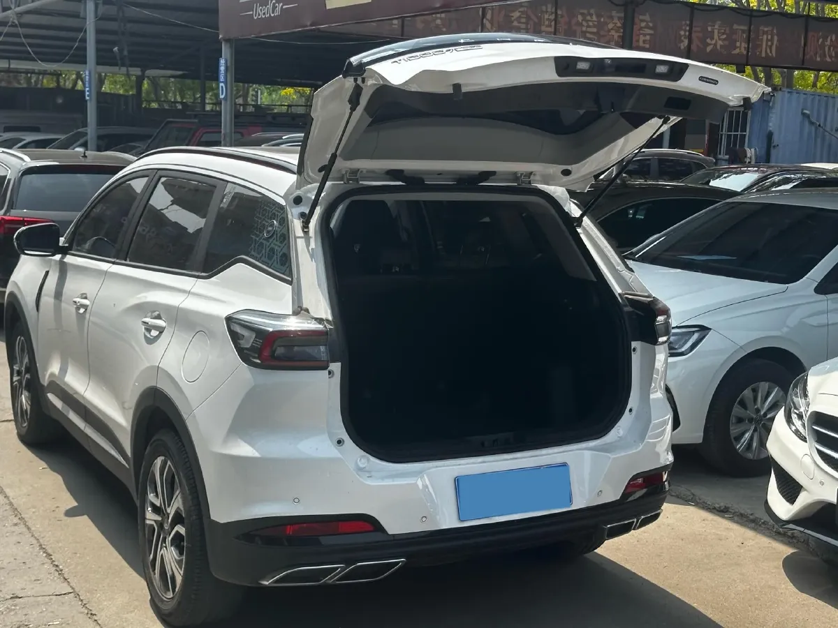 2023 Chery Tiggo 7 Plus 1.5T 156HP L4 CVT,autocango,china used car exporter,china ev exporter,chinese used car exporter,chinese used ev exporter