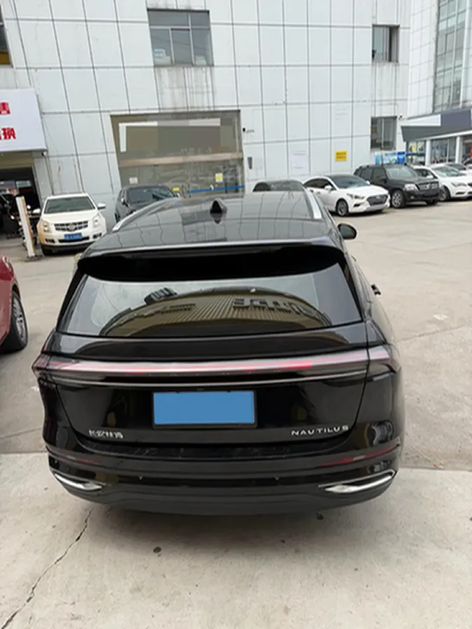 2023 Lincoln Nautilus 2.0T 261HP L4 8AT,autocango,china used car exporter,china ev exporter,chinese used car exporter,chinese used ev exporter