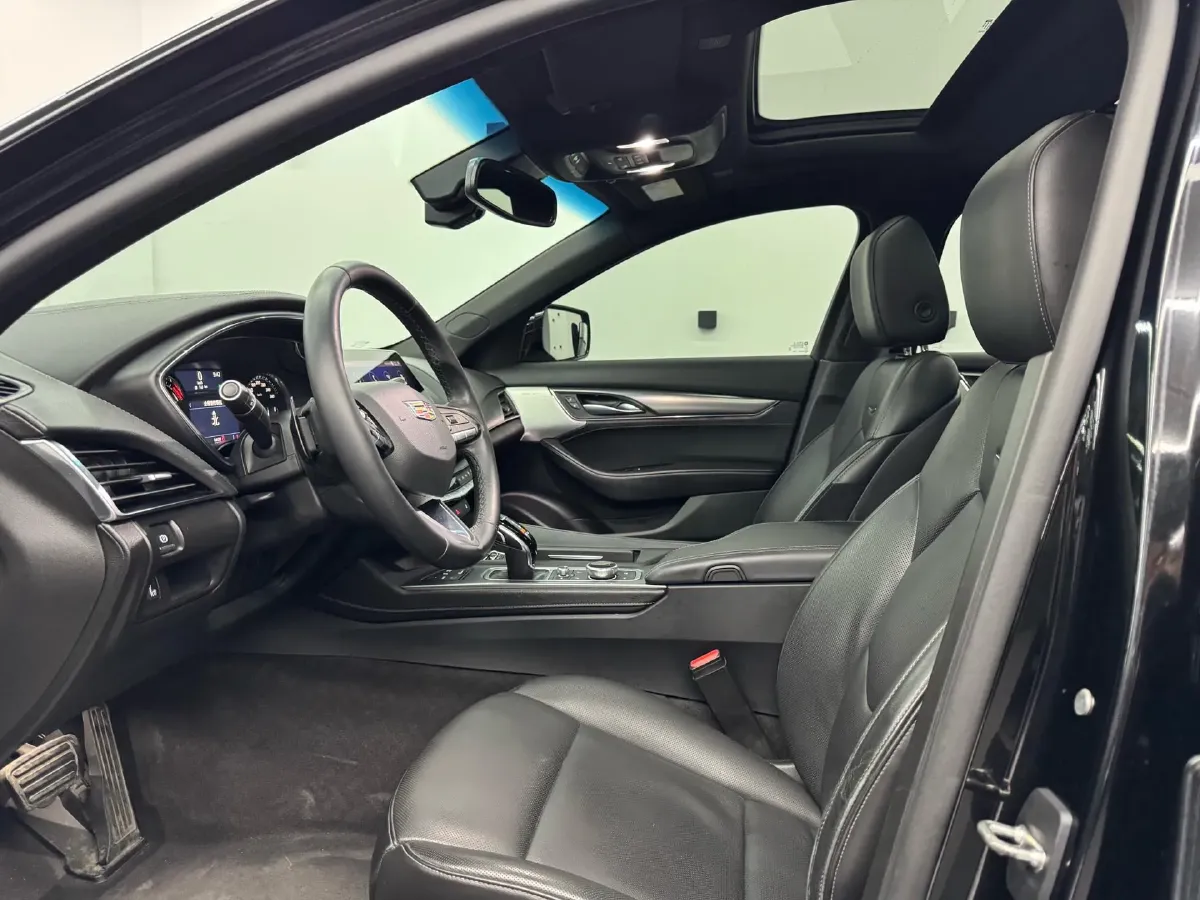 2020 Cadillac CT5 2.0T 237HP L4 10AT,autocango,china used car exporter,china ev exporter,chinese used car exporter,chinese used ev exporter