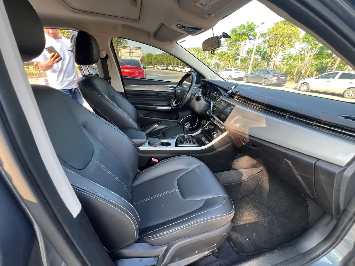2019 Chery Arrizo 5 1.5L 116HP L4 5MT,autocango,china used car exporter,china ev exporter,chinese used car exporter,chinese used ev exporter