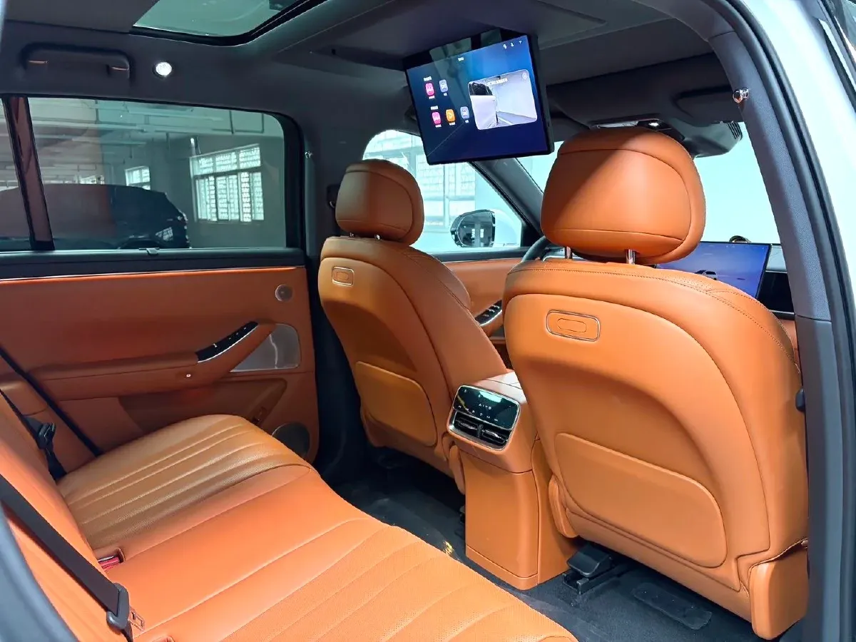 2026 AITO AITO M7 REEV 160HP REEV,autocango,china used car exporter,china ev exporter,chinese used car exporter,chinese used ev exporter