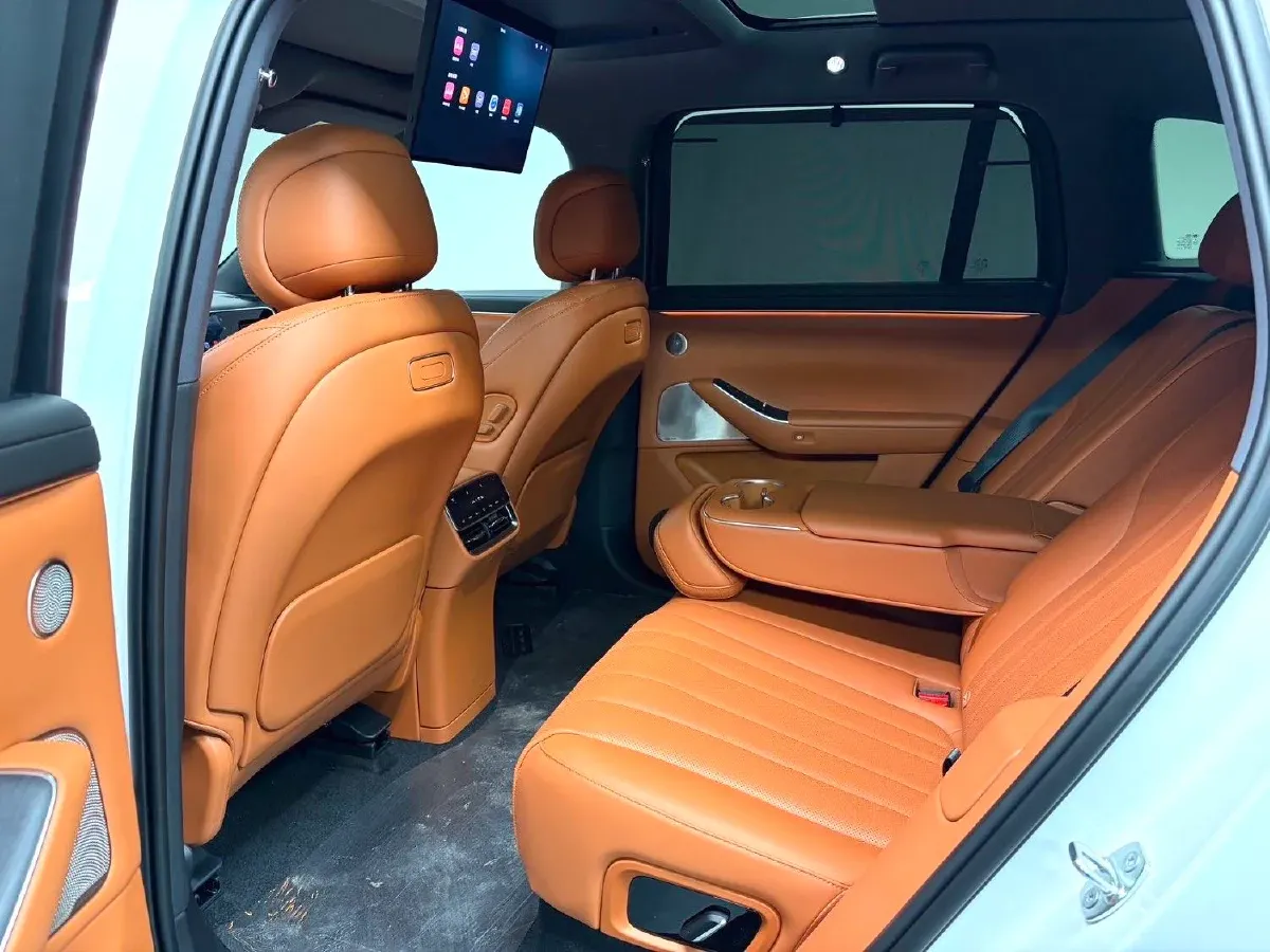 2026 AITO AITO M7 REEV 160HP REEV,autocango,china used car exporter,china ev exporter,chinese used car exporter,chinese used ev exporter