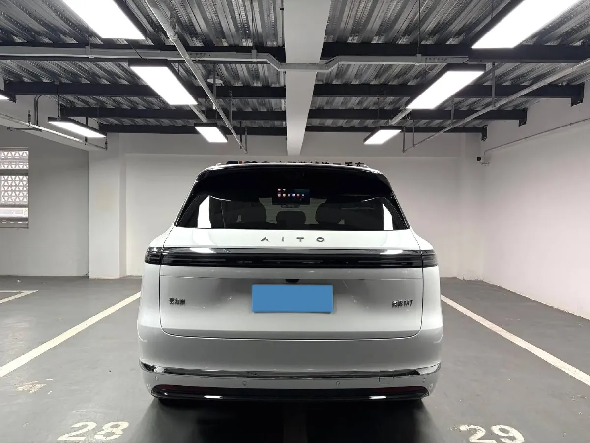 2026 AITO AITO M7 REEV 160HP REEV,autocango,china used car exporter,china ev exporter,chinese used car exporter,chinese used ev exporter