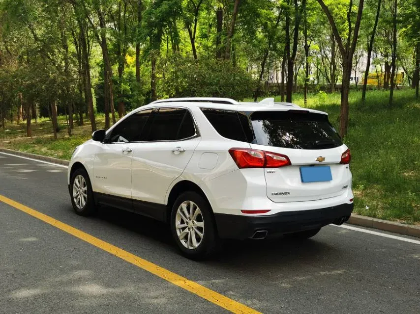 2018 Chevrolet Equinox 2.0T 260HP L4 9AT,autocango,china used car exporter,china ev exporter,chinese used car exporter,chinese used ev exporter
