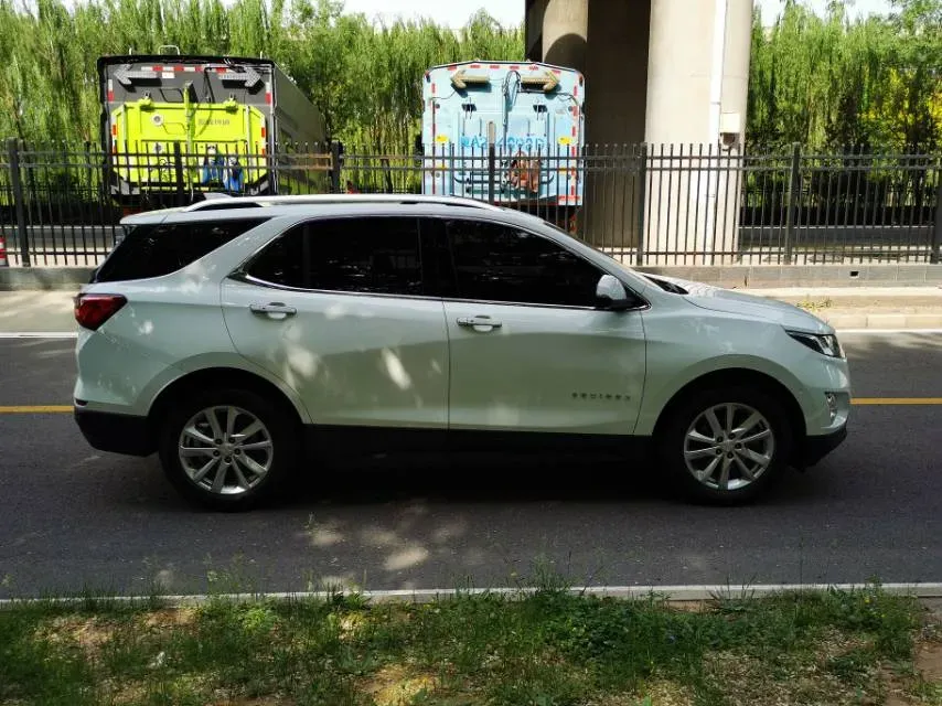 2018 Chevrolet Equinox 2.0T 260HP L4 9AT,autocango,china used car exporter,china ev exporter,chinese used car exporter,chinese used ev exporter