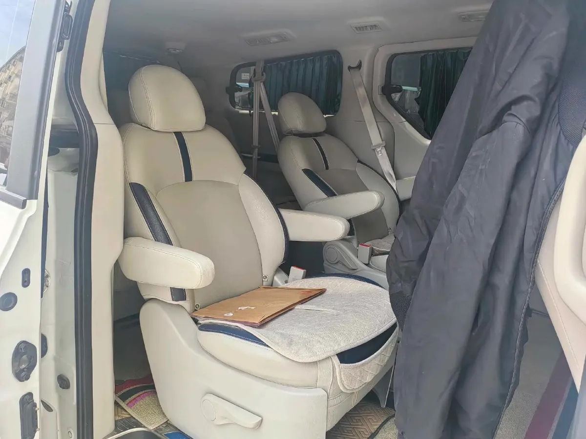 2021 MAXUS G10 2.0T 224HP L4 6MT,autocango,china used car exporter,china ev exporter,chinese used car exporter,chinese used ev exporter