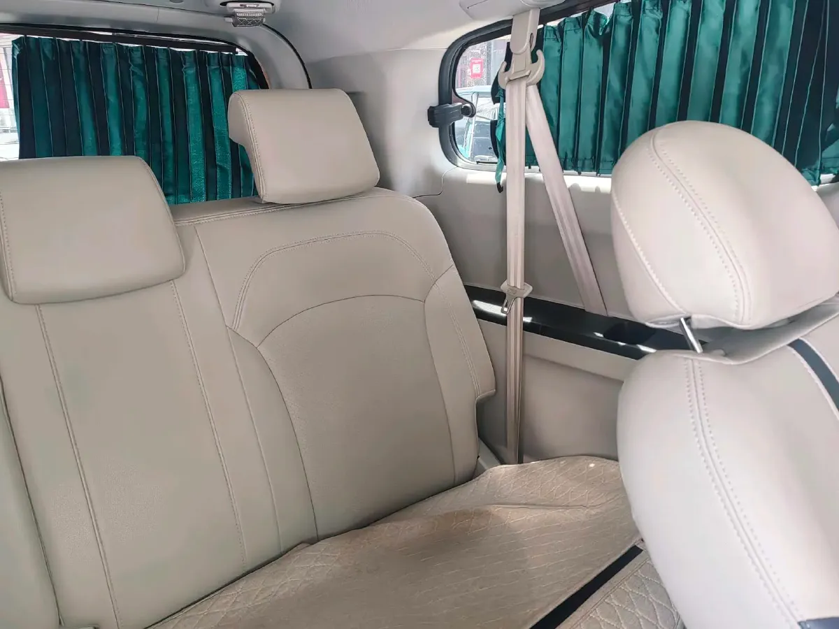 2021 MAXUS G10 2.0T 224HP L4 6MT,autocango,china used car exporter,china ev exporter,chinese used car exporter,chinese used ev exporter