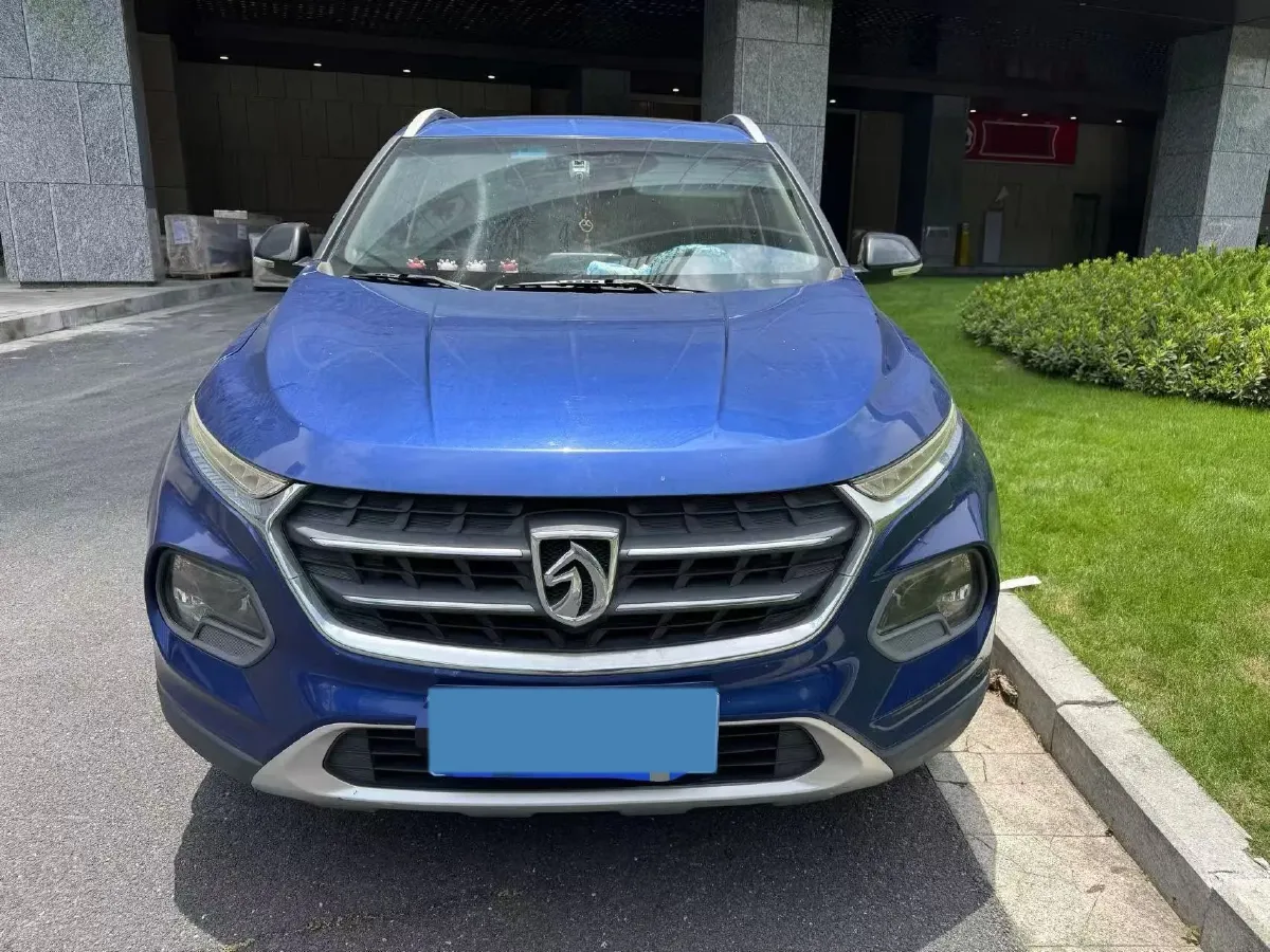 2017 HaiMa S5 Young Edition 1.6L 122HP L4 5MT,autocango,china used car exporter,china ev exporter,chinese used car exporter,chinese used ev exporter