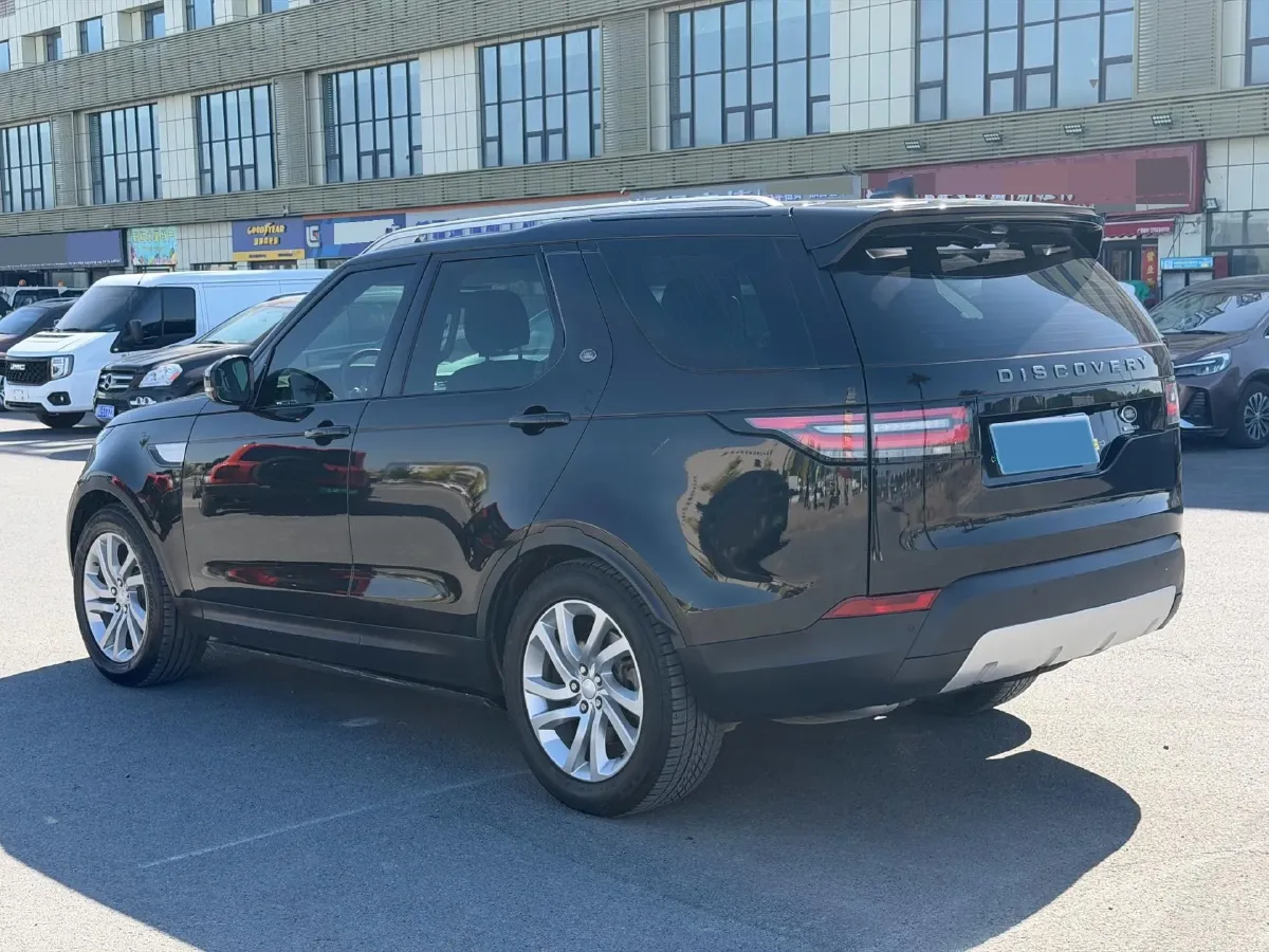2017 Land Rover Discovery 3.0T 340HP V6 8AT,autocango,china used car exporter,china ev exporter,chinese used car exporter,chinese used ev exporter