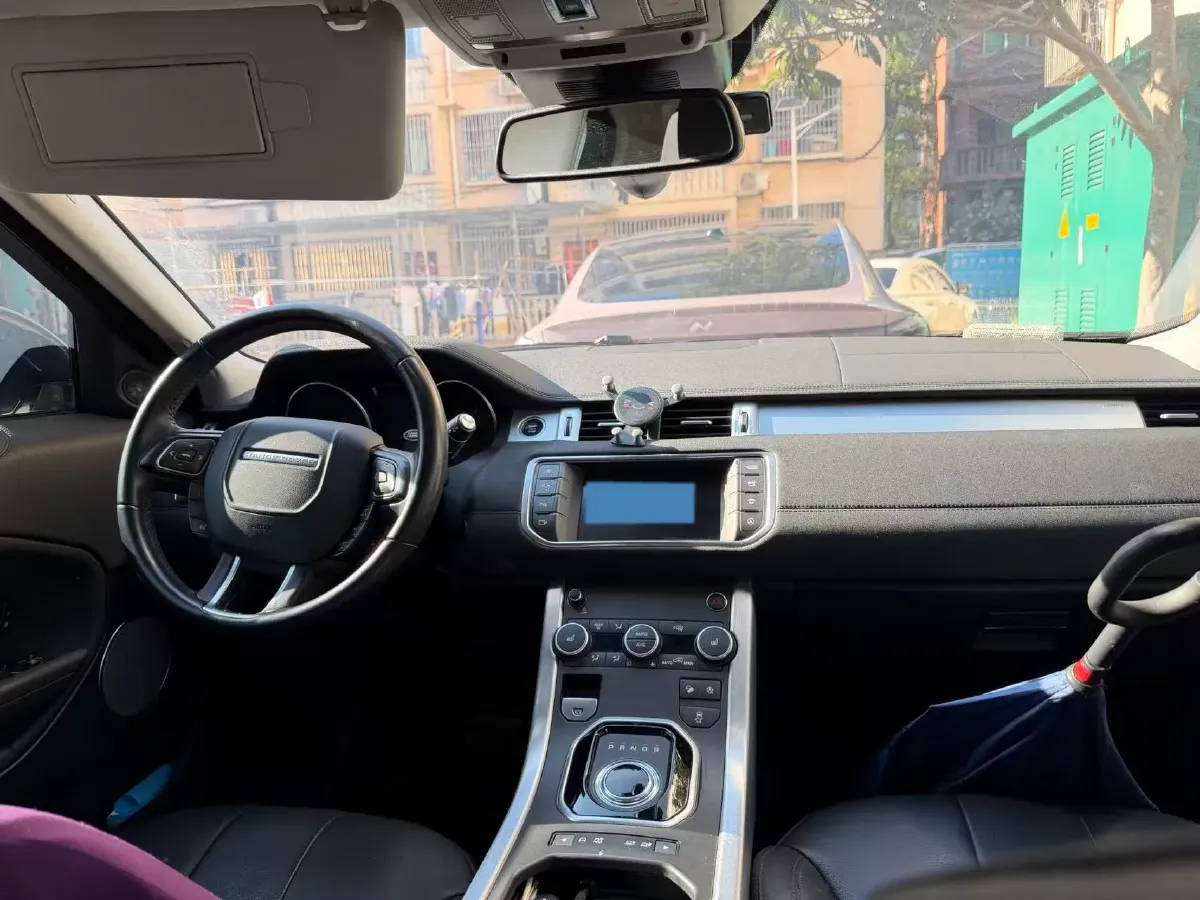 2018 Land Rover Range Rover Evoque 2.0T 241HP L4 9AT,autocango,china used car exporter,china ev exporter,chinese used car exporter,chinese used ev exporter