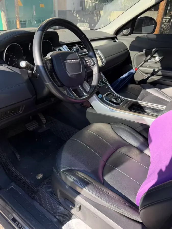 2018 Land Rover Range Rover Evoque 2.0T 241HP L4 9AT,autocango,china used car exporter,china ev exporter,chinese used car exporter,chinese used ev exporter
