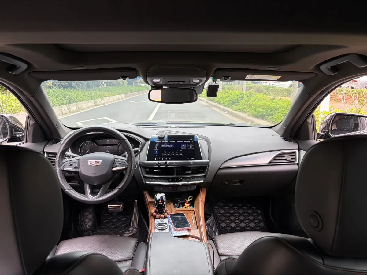 2021 Cadillac CT5 2.0T 237HP L4 10AT,autocango,china used car exporter,china ev exporter,chinese used car exporter,chinese used ev exporter