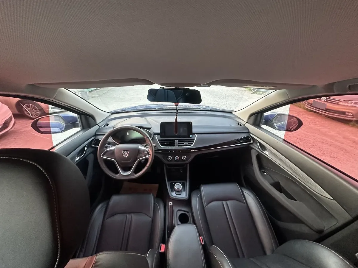 2018 BaoJun 360 1.5L 112HP L4 6MT,autocango,china used car exporter,china ev exporter,chinese used car exporter,chinese used ev exporter