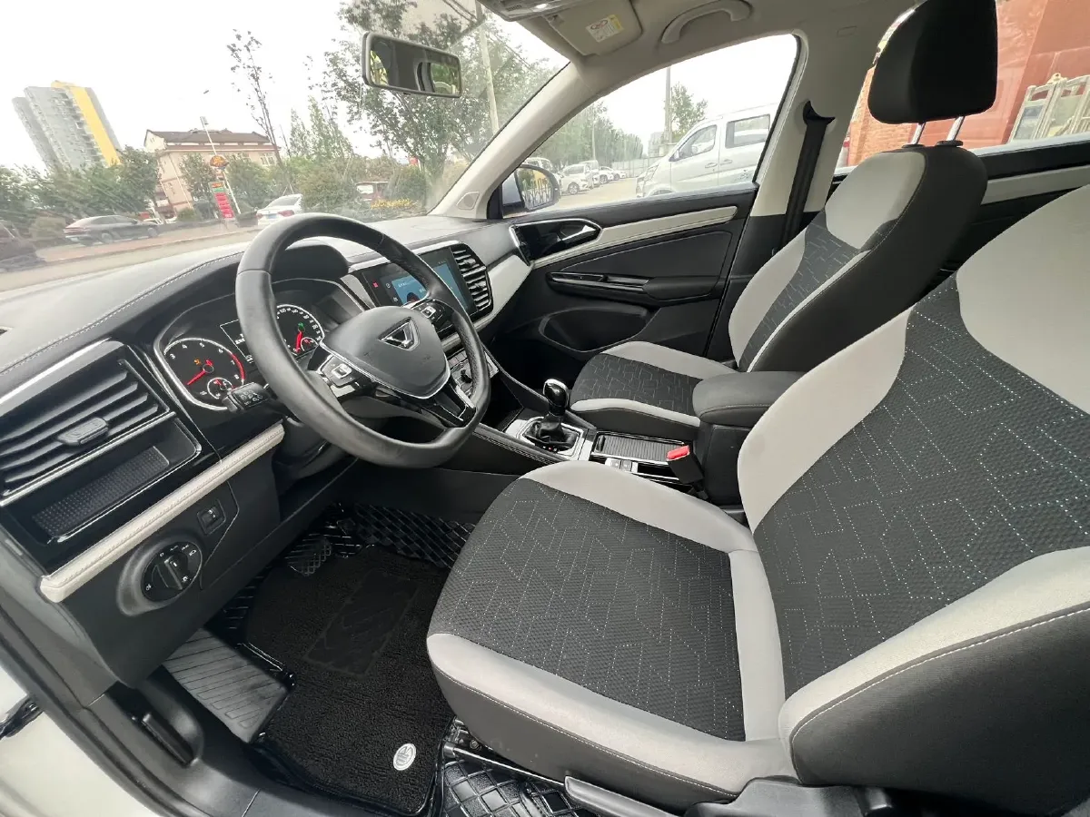 2022 Jetta VS7 1.4T 150HP L4 6AT,autocango,china used car exporter,china ev exporter,chinese used car exporter,chinese used ev exporter