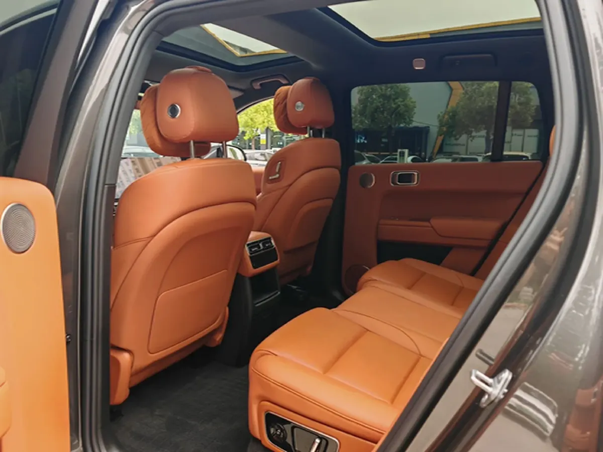 2024 Li L7 Range Extended 154HP REEV 42.8KWH,autocango,china used car exporter,china ev exporter,chinese used car exporter,chinese used ev exporter