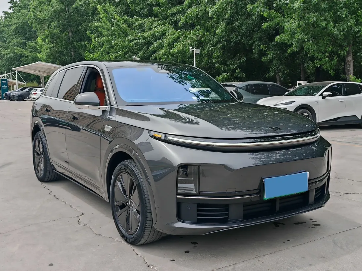 2024 Li L7 Range Extended 154HP REEV 42.8KWH,autocango,china used car exporter,china ev exporter,chinese used car exporter,chinese used ev exporter