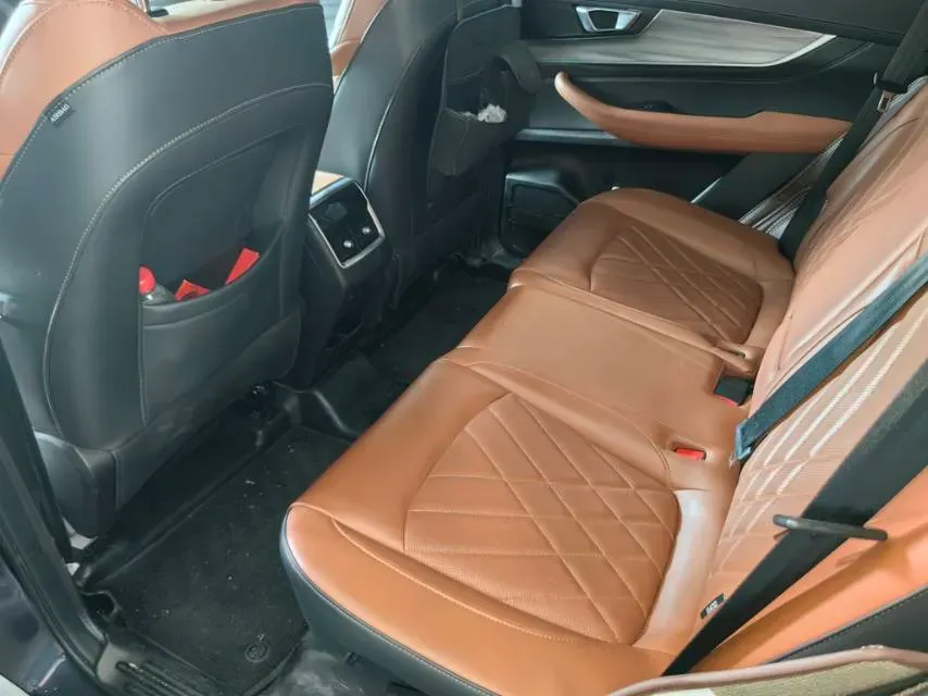 2022 ChangAn CS75 Plus 2.0T 233HP L4 8AT,autocango,china used car exporter,china ev exporter,chinese used car exporter,chinese used ev exporter