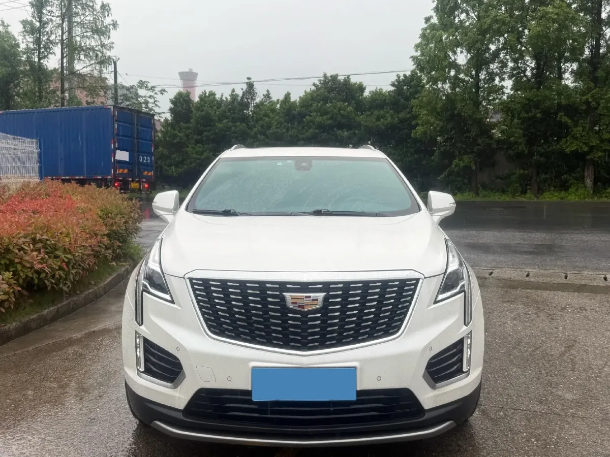 2020 Cadillac XT5 2.0T 237HP L4 9AT,autocango,china used car exporter,china ev exporter,chinese used car exporter,chinese used ev exporter
