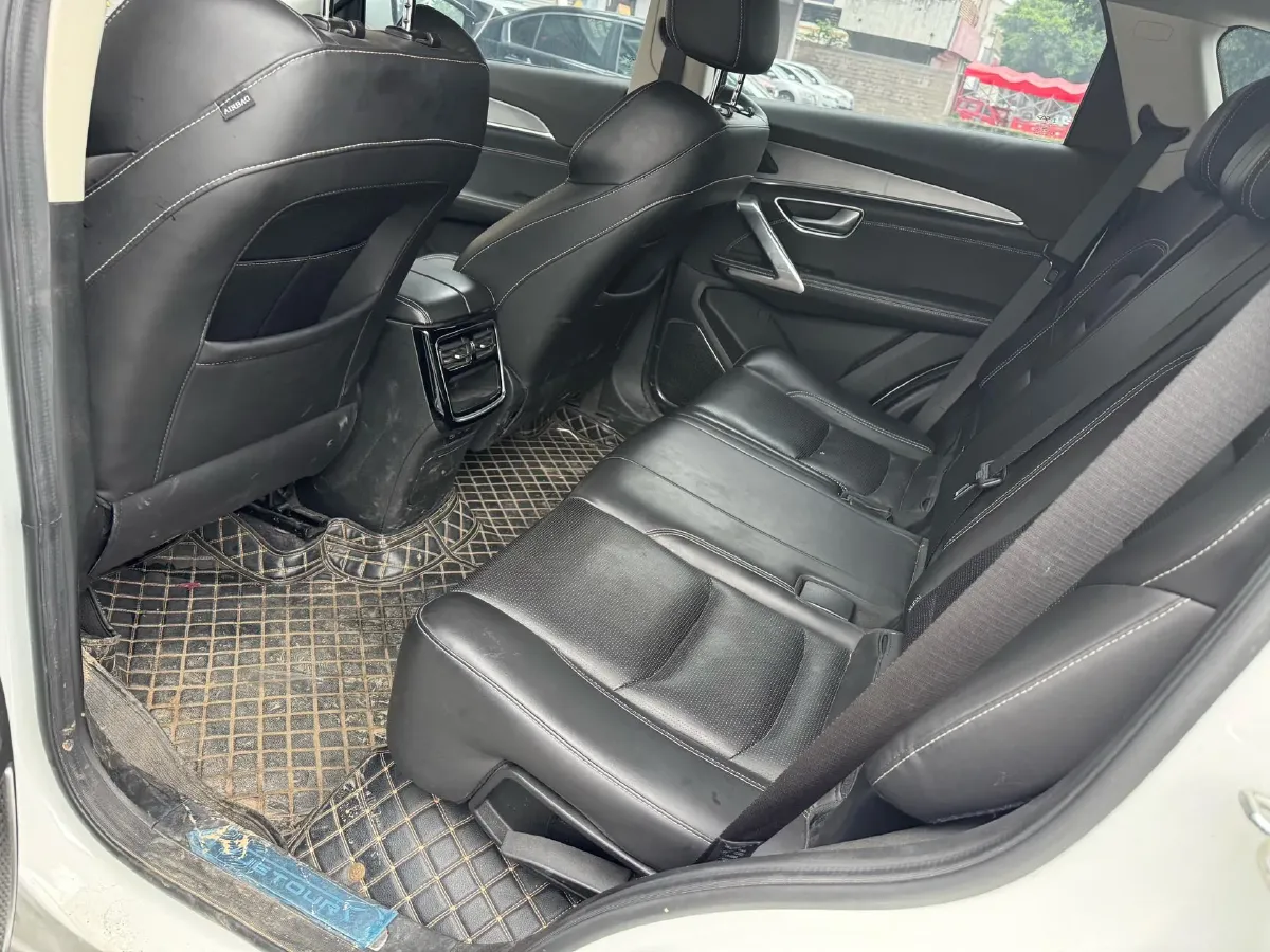 2021 Jetour X70 Plus 1.5T 156HP L4 6DCT,autocango,china used car exporter,china ev exporter,chinese used car exporter,chinese used ev exporter