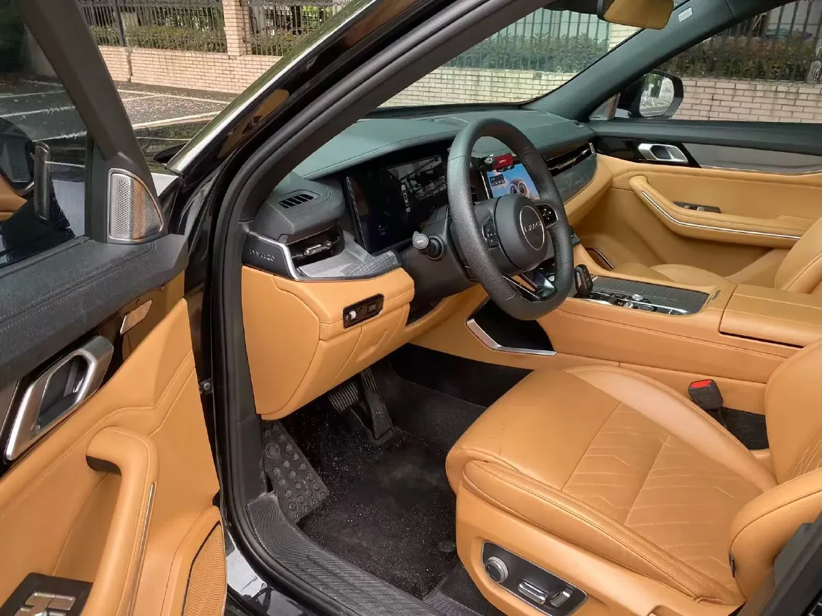 2024 LYNK&CO 09 2.0T 254HP L4 8AT,autocango,china used car exporter,china ev exporter,chinese used car exporter,chinese used ev exporter