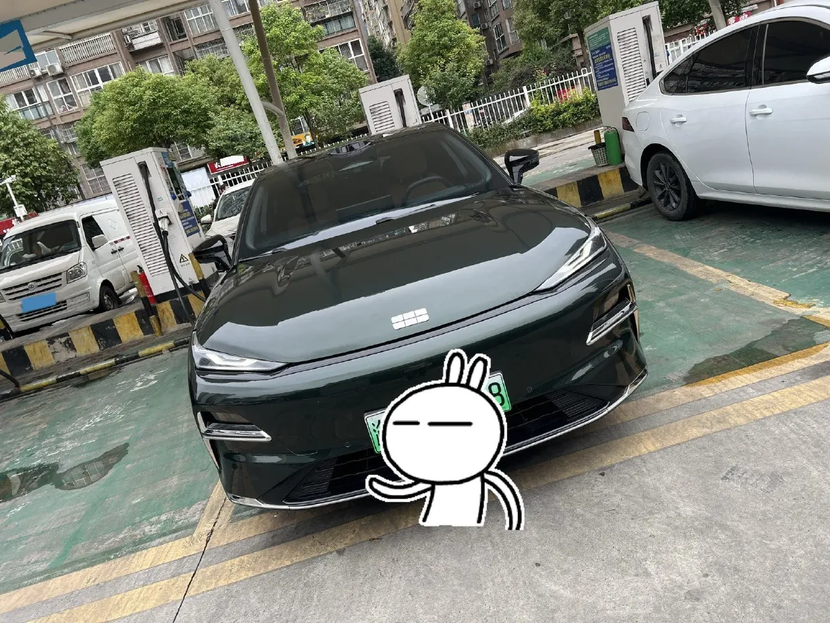 2025 Geely Galaxy Starshine 8 1.5T 163HP L4 3DHT PHEV 27.69KWH,autocango,china used car exporter,china ev exporter,chinese used car exporter,chinese used ev exporter