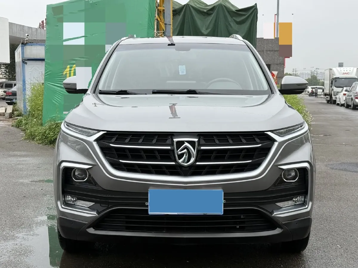 2019 BaoJun 530 1.5T 151HP L4 CVT,autocango,china used car exporter,china ev exporter,chinese used car exporter,chinese used ev exporter