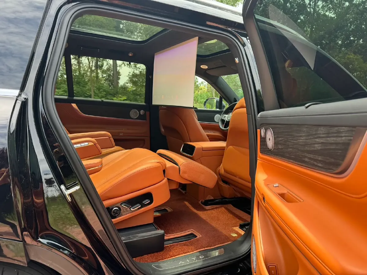 2024 HIMA AITO M9 1.5T 152HP L4 REEV 52KWH,autocango,china used car exporter,china ev exporter,chinese used car exporter,chinese used ev exporter